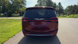 Used 2023 Chrysler Pacifica Touring-L image 4