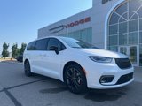 New 2026 Chrysler Pacifica Select image 3