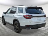 New 2025 Honda Pilot Black Edition image 4