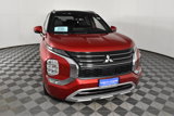 New 2025 Mitsubishi Outlander SEL image 3