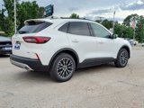New 2025 Ford Escape SE w/ PHEV Premium Package image 4