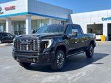 New 2025 GMC Sierra 2500 Denali Ultimate w/ Max Trailering Package image 3