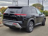 New 2025 Nissan Pathfinder SL image 5