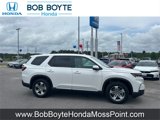 New 2025 Honda Pilot EX-L image 3