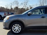Used 2018 Nissan Rogue S image 4