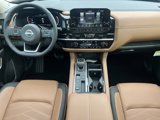 New 2025 Nissan Pathfinder Platinum image 2