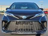 Used 2023 Toyota Sienna XSE image 6