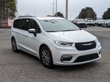 New 2025 Chrysler Pacifica Pinnacle image 3