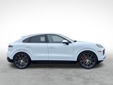 Used 2024 Porsche Cayenne S image 4