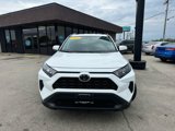 Used 2021 Toyota RAV4 LE image 2