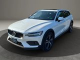 Used 2021 Volvo V60 T5 Cross Country image 3
