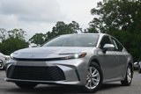 Used 2025 Toyota Camry LE image 4