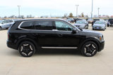 Used 2023 Kia Telluride EX w/ EX Captain's Chair Package image 4