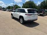 Used 2023 Jeep Grand Cherokee Limited image 3