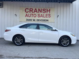 Used 2017 Toyota Camry SE image 4
