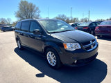 Used 2019 Dodge Grand Caravan SXT image 3