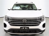 New 2025 Volkswagen Atlas SE image 2