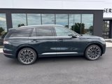 New 2025 Lincoln Aviator Black Label image 2