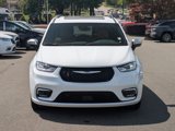 New 2025 Chrysler Pacifica Pinnacle image 2