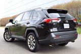 Used 2021 Toyota RAV4 XLE Premium image 4