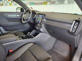 Used 2023 Volvo XC40 B5 Plus image 2
