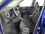 Used 2022 Hyundai Venue Limited image 6