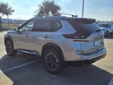 New 2025 Nissan Rogue Platinum image 2