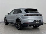 Used 2025 Porsche Cayenne image 2