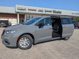 New 2025 Chrysler Pacifica Select image 4