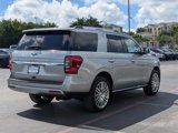 Used 2024 Ford Expedition Limited image 6