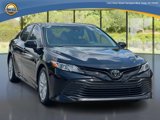Used 2019 Toyota Camry LE image 3
