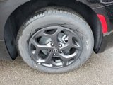 New 2025 Chrysler Pacifica Select image 5