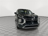 New 2025 Mitsubishi Outlander SE image 2