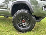 Used 2021 Toyota Tacoma TRD Off-Road image 4