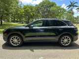 Used 2024 Porsche Cayenne image 4