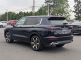 New 2025 Mitsubishi Outlander SE image 5