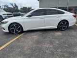 Used 2021 Honda Accord Sport image 2