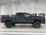 Used 2019 Nissan Titan SV w/ SV Convenience Package image 3
