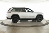 New 2025 Jeep Grand Cherokee Altitude image 6