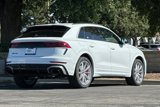 New 2025 Audi RS Q8 performance image 4