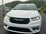 New 2025 Chrysler Pacifica Pinnacle image 2