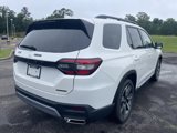 New 2025 Honda Pilot Touring image 5