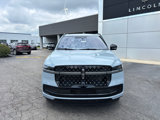 New 2025 Lincoln Navigator Reserve image 2