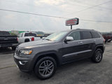 Used 2018 Jeep Grand Cherokee Limited image 3