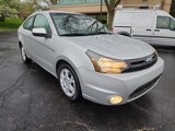 Used 2009 Ford Focus SE image 2