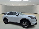 New 2025 Nissan Pathfinder SL image 3