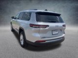 Used 2023 Jeep Grand Cherokee L Laredo image 5