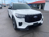 Used 2025 Ford Explorer ST image 3