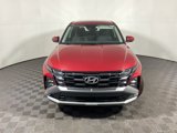 New 2025 Hyundai Tucson SE image 4