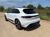 Used 2023 Porsche Macan Turbo image 3